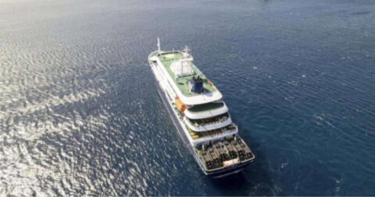 Navio VM Hondius deixa Cabo Verde após evacuação de três doentes