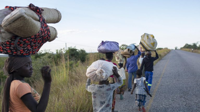 Moçambique. Ataques terroristas faz mais de 54 mil deslocados em três semanas