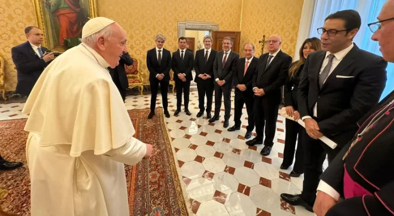Papa recebe delegação do SL Benfica em Vaticano