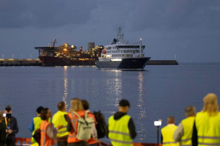 Espanha considera “grande êxito” operação de retirada de passageiros do MV Hondius