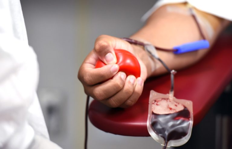 Banco de Sangue do HUAN mantém stock graças às doações voluntárias