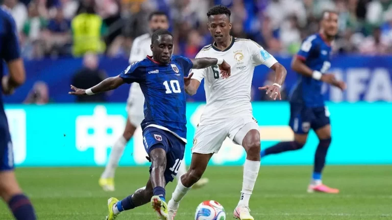 Última hora/histórico. Cabo Verde empata com Arábia Saudita e apura-se para 16 avos-de-final do Mundial