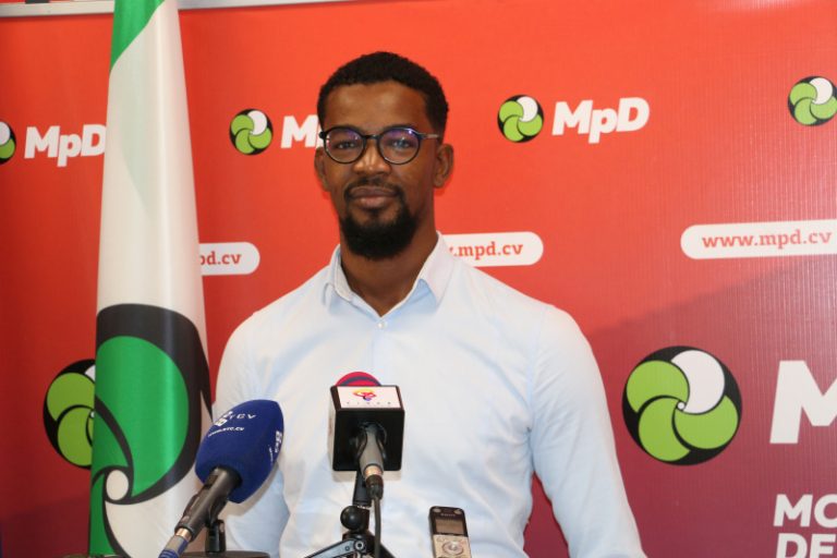 Juventude para Democracia realiza 4.ª edição da Universidade do Poder Local