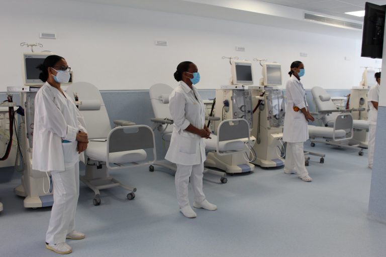 Inaugurado Centro de Diálise em São Vicente