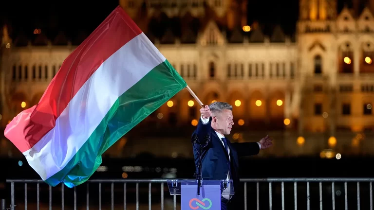 Eleições na Hungria ditam queda de Orbán após 16 anos no poder