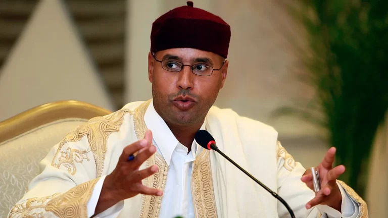 Filho de Muammar Kadhafi morto em ataque armado na Líbia
