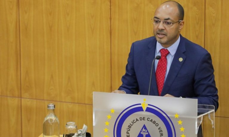 MpD demonstrou compromisso “inabalável” com descentralização do poder no País