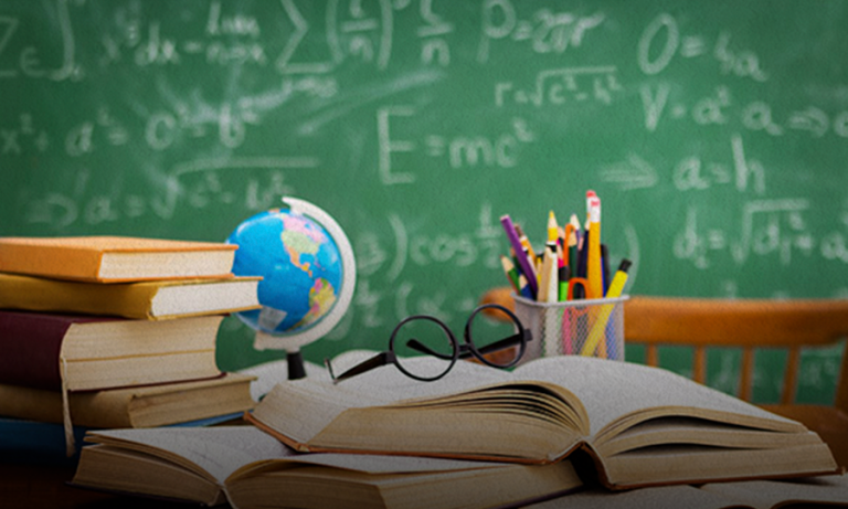 Proposta do Governo prevê valorizar universo de 7.500 professores. Sindicatos recuam