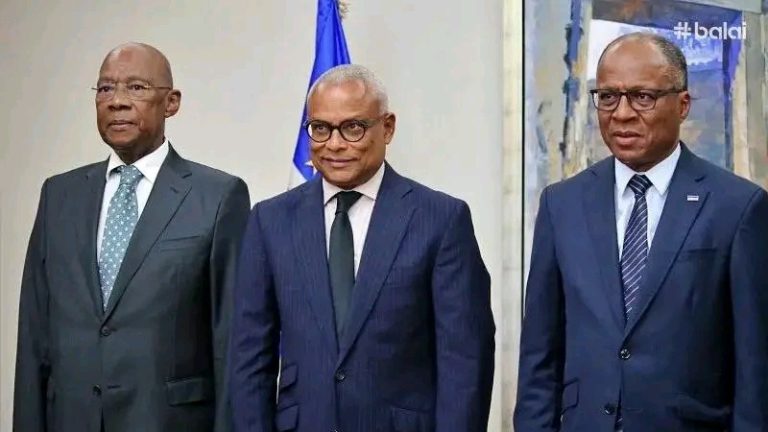Presidente da República presta homenagem emocionada ao Embaixador José Filomeno Monteiro