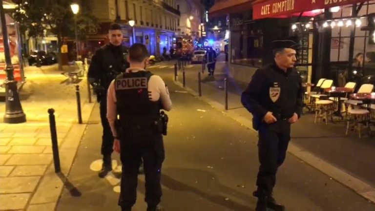 FRANÇA: Ataque com faca faz várias vítimas