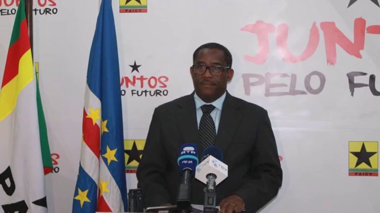 GOVERNAÇÃO: PAICV diz-se preocupado com a condução da política económica