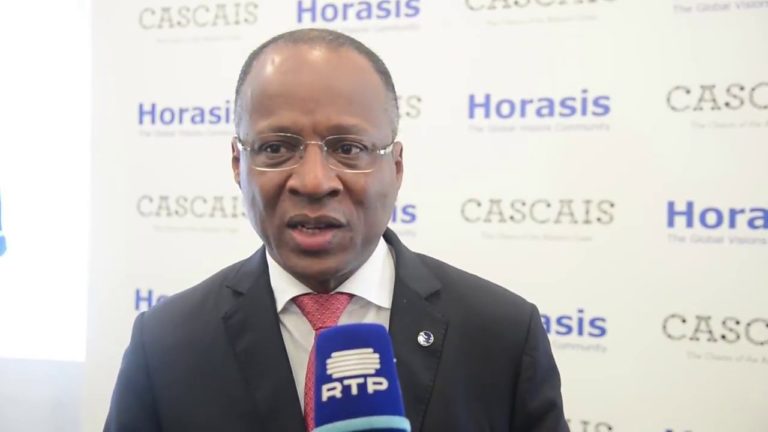 DÍVIDA PÚBLICA: Cabo Verde está a negociar com o FMI um programa de assistência financeira