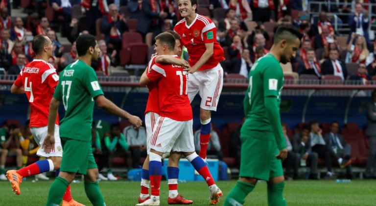 MUNDIAL DE FUTEBOL: Rússia “esmaga” Arábia Saudita com um 5-0