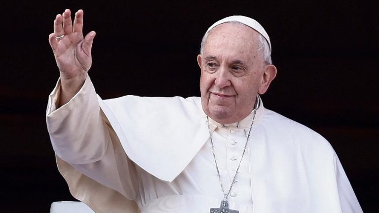 Líder Católico agradece apoio durante internamento