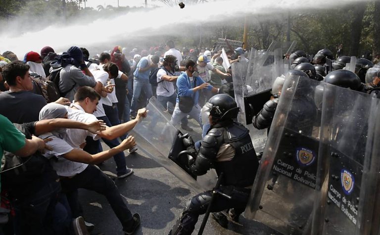 ONU expressa preocupação com detenções e violência na Venezuela