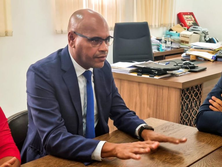 Fernando Elísio Freire fez balanco “extremamente positivo” da visita a São Tomé e Príncipe