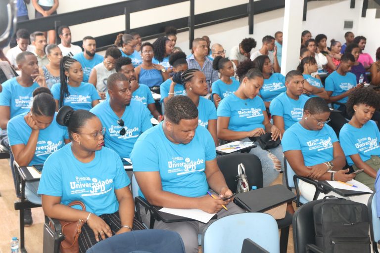 Universidade JpD com grande participação e interesse dos jovens