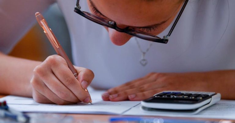 Ministério da Educação mantém válida prova de Matemática e permite segunda chamada a todos os alunos do 12.º ano
