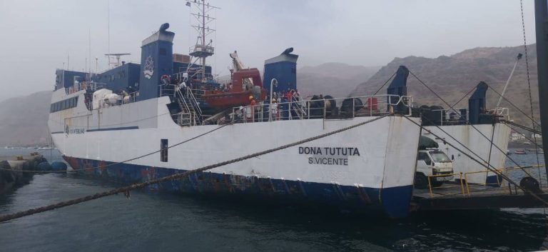 D. Tututa repõe viagem de quarta-feira entre São Vicente e São Nicolau