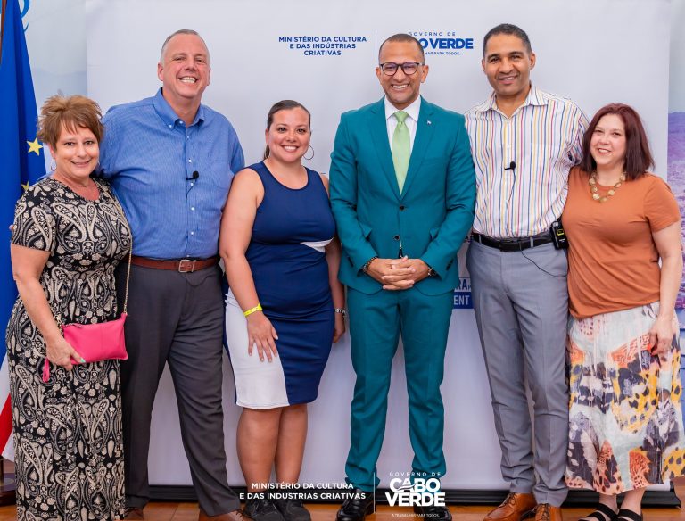 Ministro da Cultura recebe delegação de Pawtucket para estreitar vínculos culturais