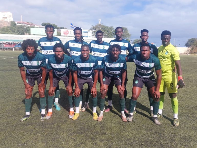 Sporting vence Vitória no fecho da jornada em Santiago Sul
