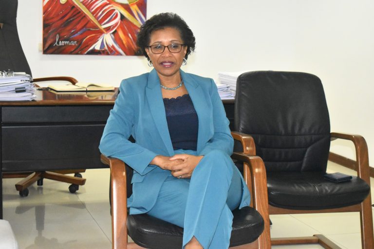 Ministra da Justiça preside Congresso Internacional de Medicina Legal e Ciências Forenses