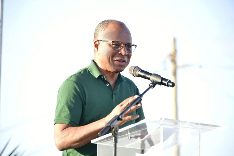 PM inaugura infraestruturação da Quinta de Sant’Anna, em São Vicente