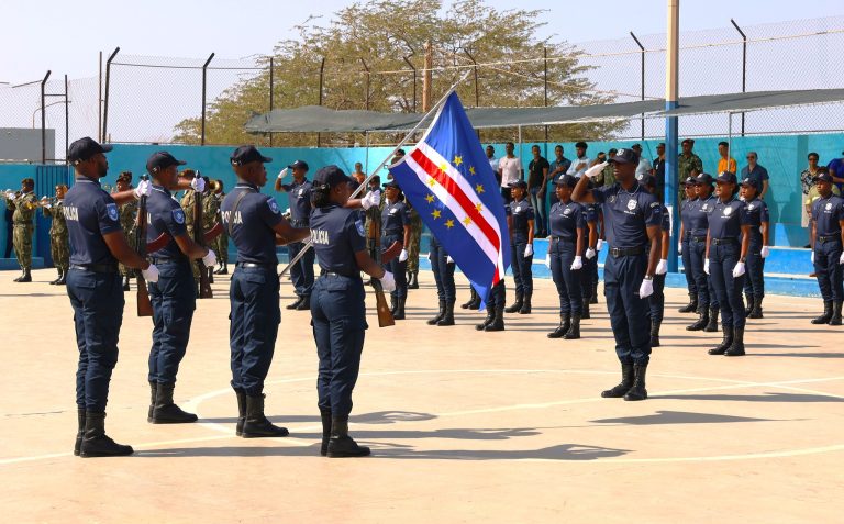 Polícia Nacional com mais 49 novos Agentes