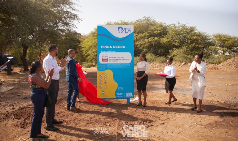 MM assina acordo de apadrinhamento da Praia Negra com Cavibel e de Quebra Canela com Emprofac
