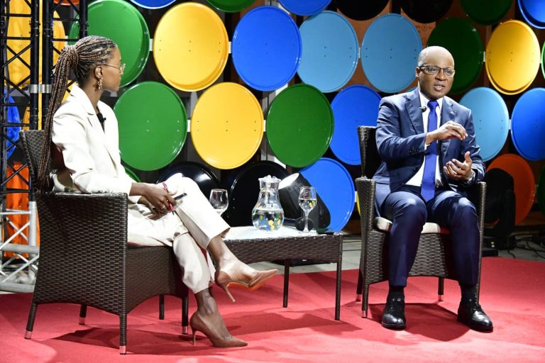 Relação entre Governo e Presidente é “normal”