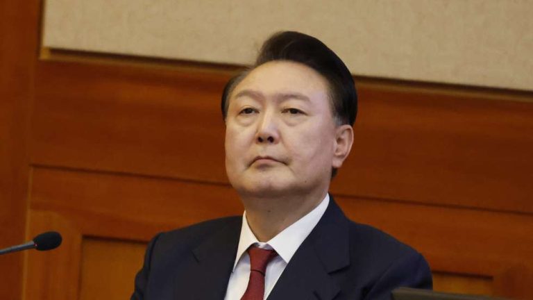 Presidente deposto da Coreia do Sul libertado da prisão