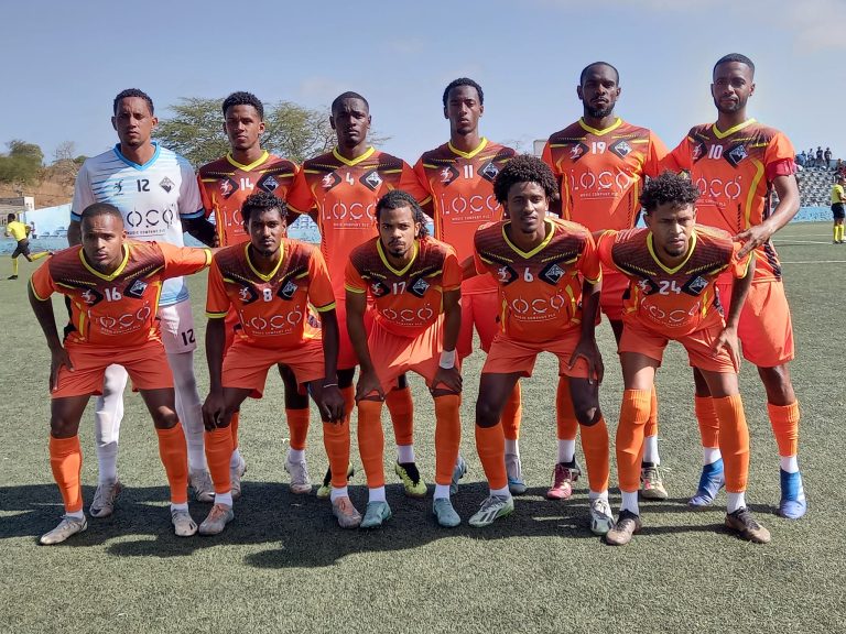 Académico do Sal joga apuramento para 2.ª fase do campeonato nacional de futebol