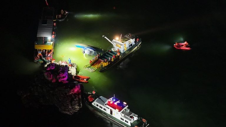Naufrágio de 4 embarcações na China deixa 10 mortos