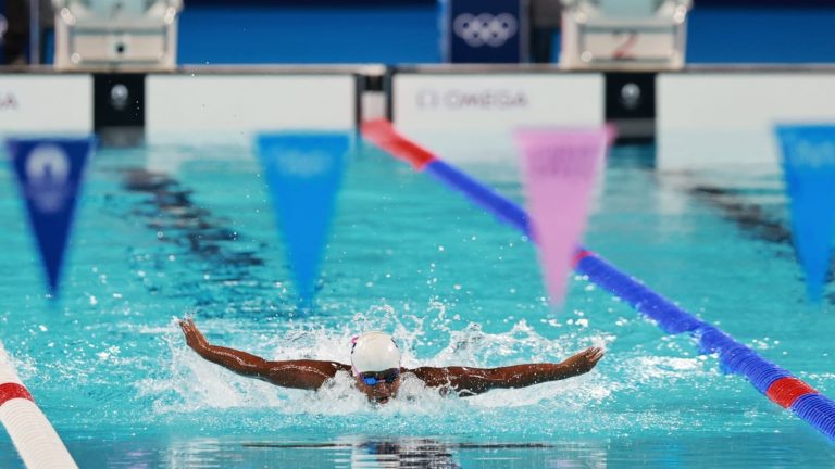 Paris 2024. Nadadora Jayla Pina fica em 3.° lugar na sua série