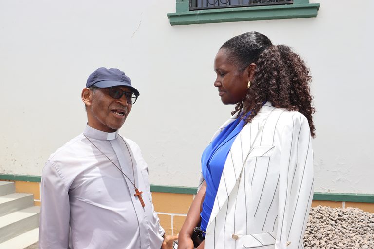 Jassira Monteiro encoraja jovens a serem proativos e transmissores da mensagem de Deus