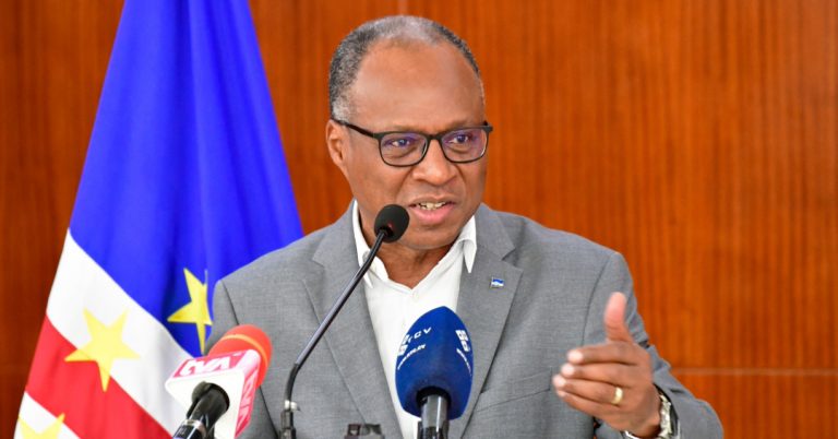 Cabo Verde vai ganhar primeira piscina olímpica