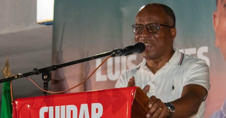 Presidente do MpD pede maioria absoluta para Augusto Neves