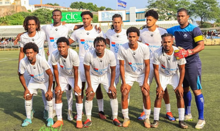 Académica da Praia assume liderança isolada do campeonato