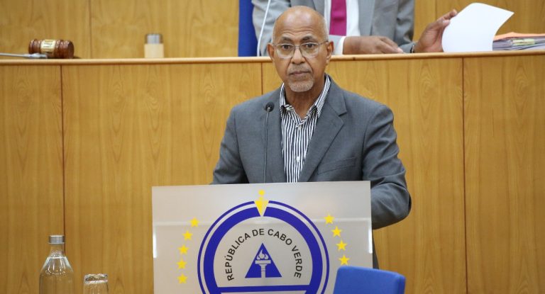 Economia Cabo-verdiana deverá crescer acima do potencial pelo terceiro ano consecutivo