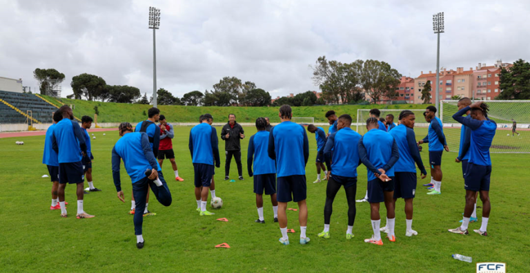 Seleção nacional já está no País para intensificar treinos antes do confronto com Maurícias