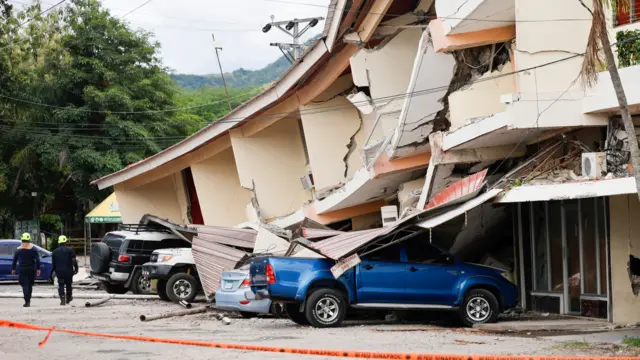 Sismo de magnitude 7,7 abala o Panamá e provoca dezenas de feridos