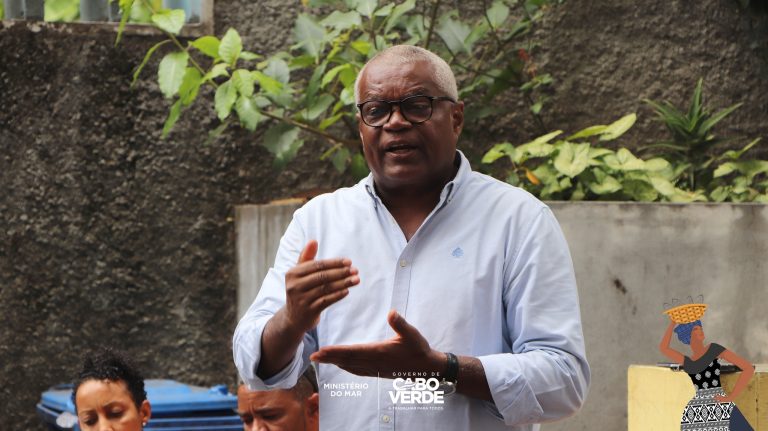 Ministro do Mar realiza visita de trabalho à Ilha do Maio