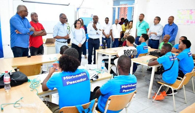 Comunidades piscatórias criam empregos e geram oportunidades