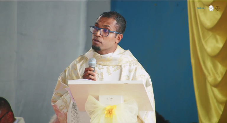 Frei Aventino Alves Gusmão ordenado Padre na Ilha do Fogo