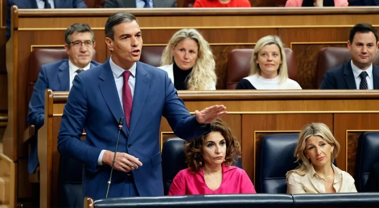 Pedro Sánchez mantém-se à frente do Governo Espanhol