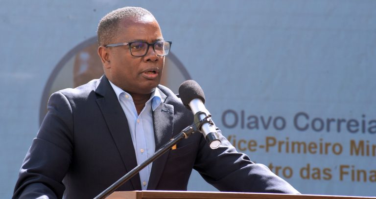 Olavo Correia defende preparação dos jovens para serem “cidadãos globais” com domínio do digital