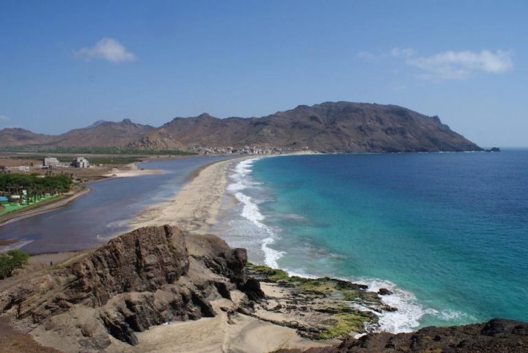 Jovem desaparece no mar em São Vicente
