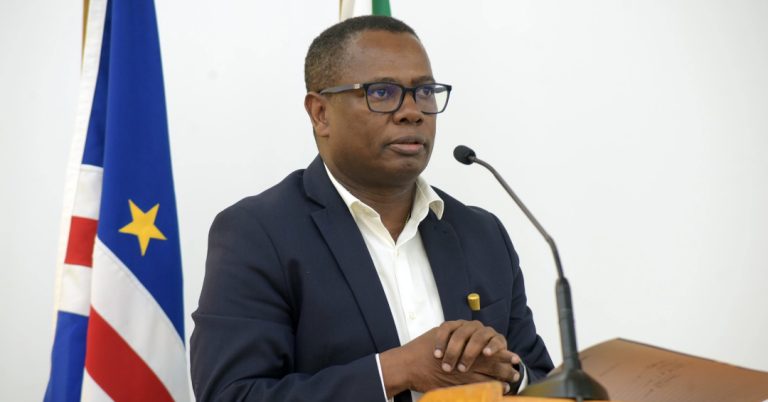 Cabo Verde acompanha com “preocupação” situação na Venezuela