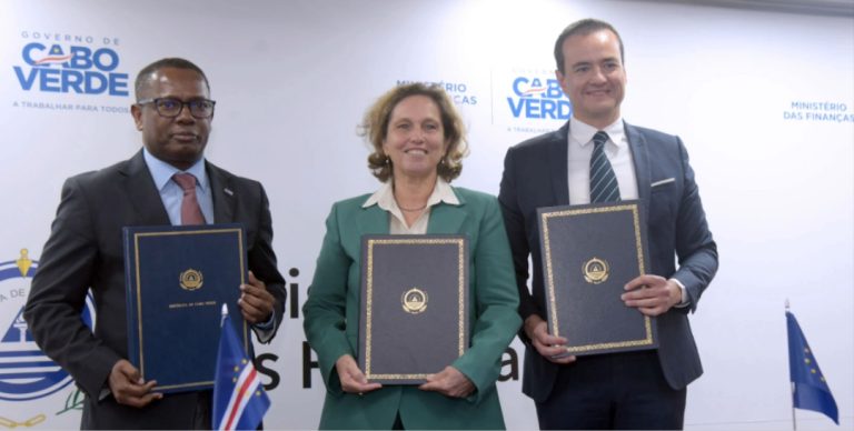 Cabo Verde assina acordo de 33,3 milhões de Euros com a UE para reforçar a economia azul