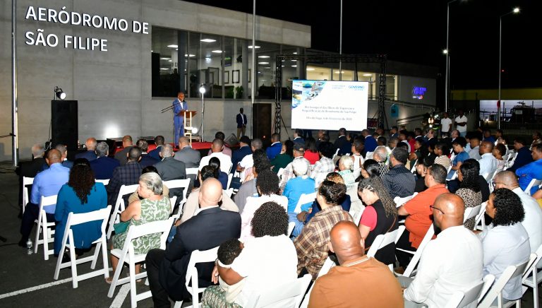 Aeródromo de São Filipe modernizado com investimento de 8,8 milhões de Euros